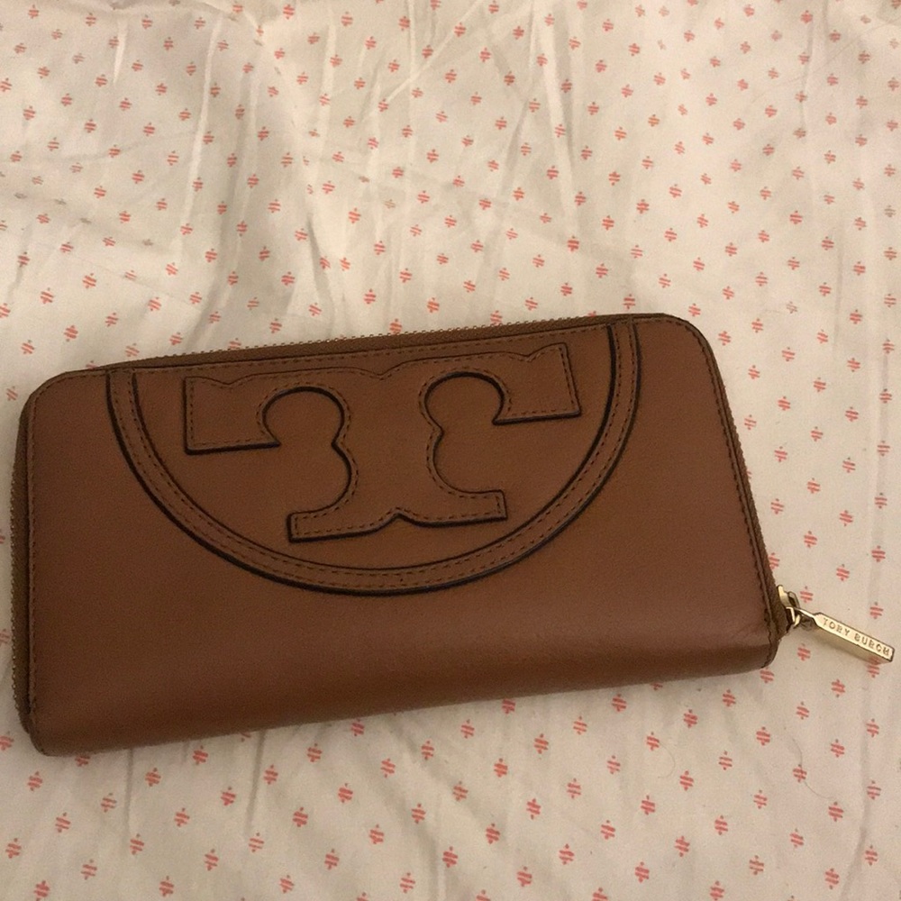Tory Burch Wallet